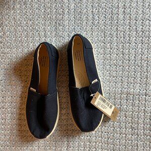 Toms Youth Belmont Kids Shoe Navy Canvas